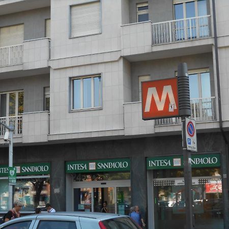 A 10 Minuti Di Metro Dal Centro Apartment ตูริน ภายนอก รูปภาพ